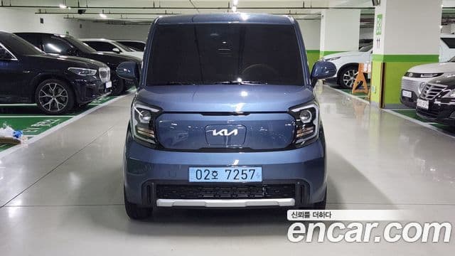 Kia The New Kia Ray EV 1
