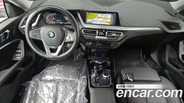 BMW 2 Series 그란쿠페 (F44) 4