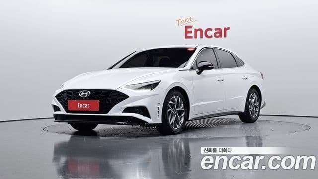 Hyundai Sonata (DN8)