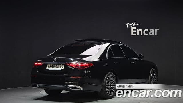 Mercedes-Benz S-Class W223 2