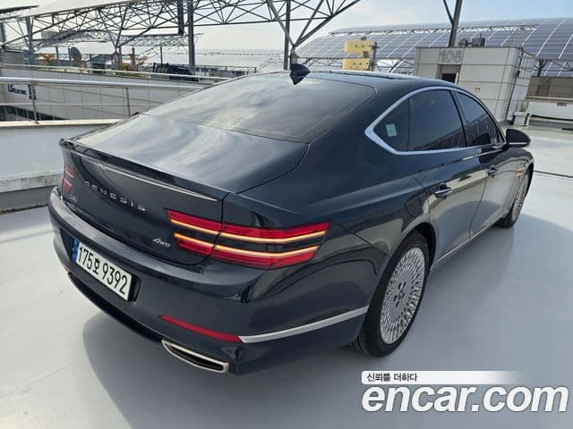 Genesis G80 (RG3) 2
