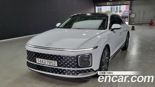 Hyundai Grandeur (GN7)