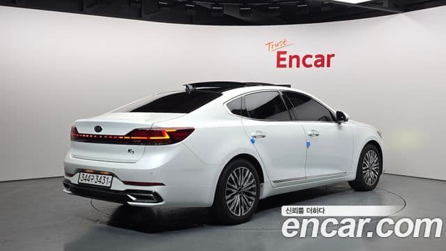 Kia K7 Premier 2