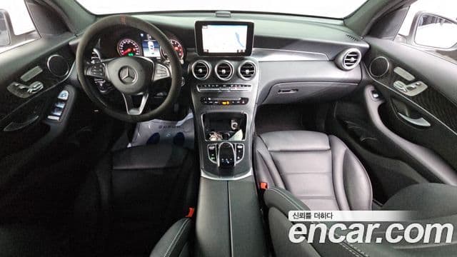 Mercedes-Benz GLC-Class X253 4