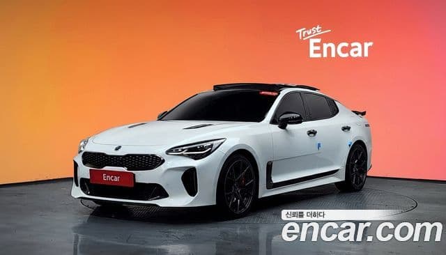 Kia Stinger 1