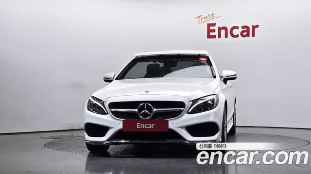 Mercedes-Benz C-Class W205 3