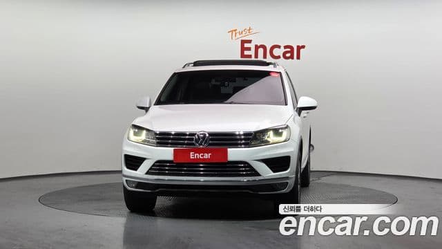 Volkswagen New Touareg 3