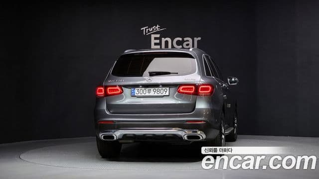 Mercedes-Benz GLC-Class X253 4