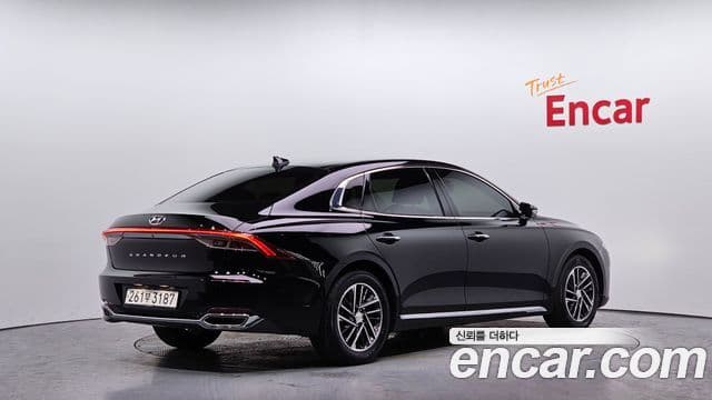 Hyundai The New Grandeur IG 2