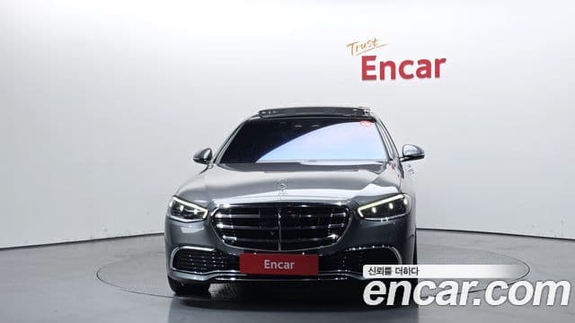 Mercedes-Benz S-Class W223 2