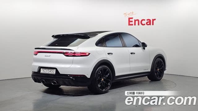 Porsche Cayenne (PO536) 2