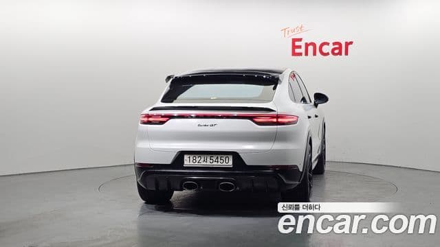 Porsche Cayenne (PO536) 4