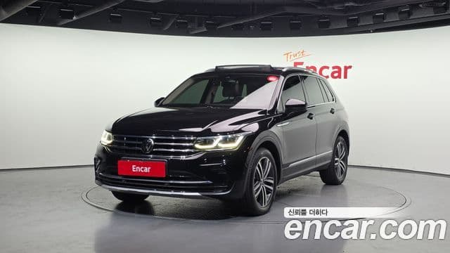 Volkswagen Tiguan 2nd Gen 1