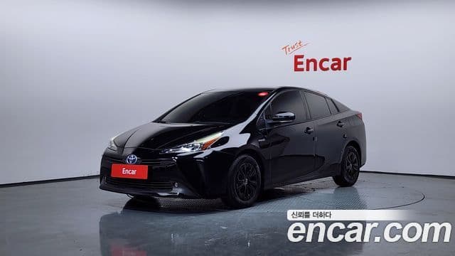 Toyota Prius 4th Gen 1