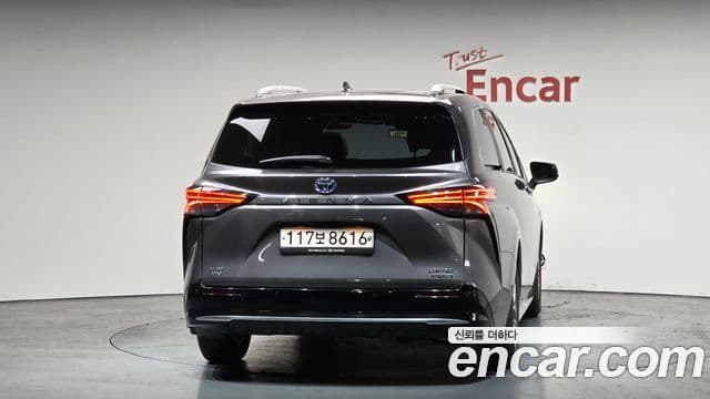 Toyota Sienna 4th Gen 4