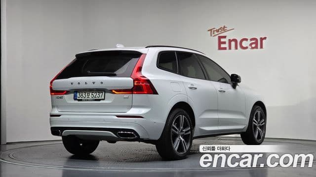 Volvo XC60 2nd Gen 2