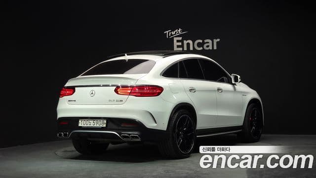 Mercedes-Benz GLE-Class W166 2