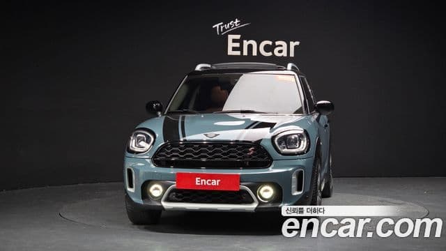 MINI Cooper S Countryman 3