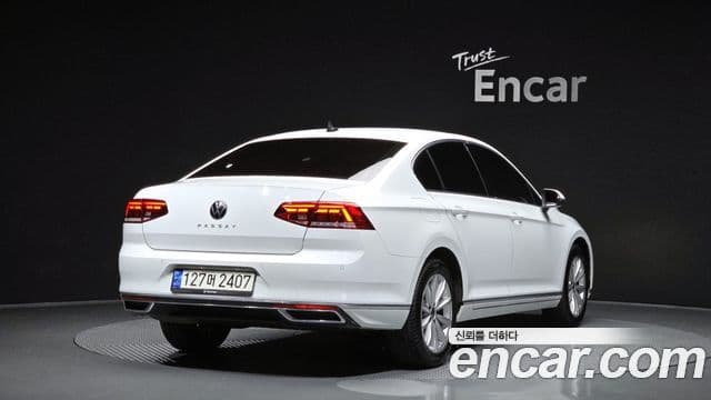 Volkswagen Passat GT (B8) 2