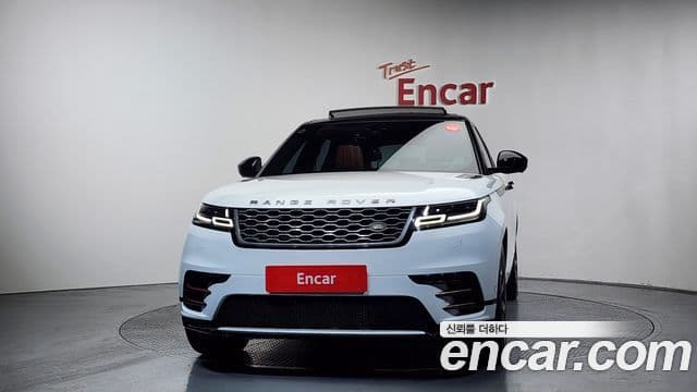 Land Rover Range Rover Velar 3