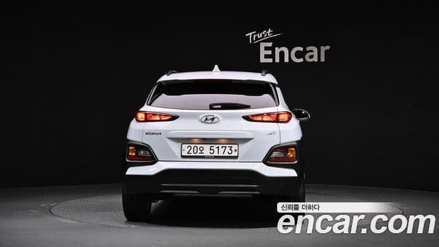 Hyundai Kona 4