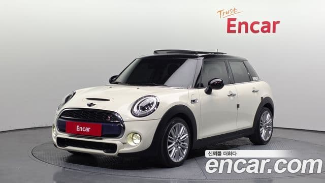 MINI Cooper S — 1