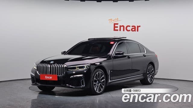 BMW 7 Series (G11)
