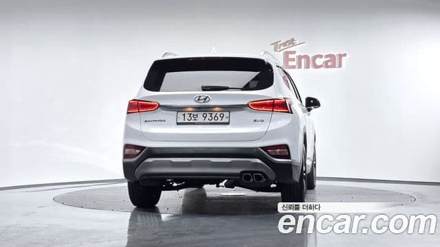 Hyundai Santa Fe TM 3