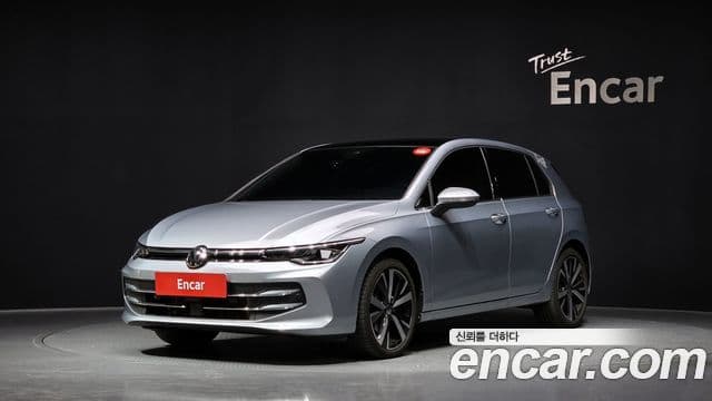Volkswagen Golf 8th Gen 1