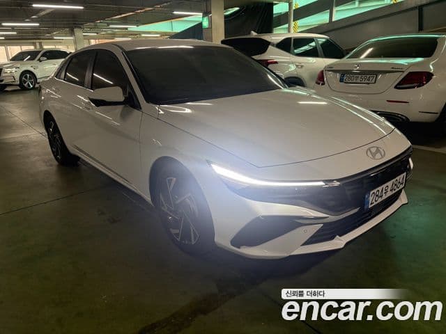 Hyundai The New Avante Hybrid (CN7) 3