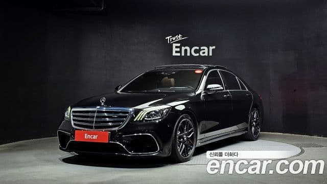 Mercedes-Benz S-Class W222