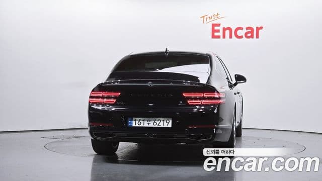 Genesis G80 (RG3) 3