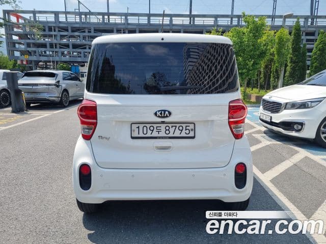 Kia The New Ray 3
