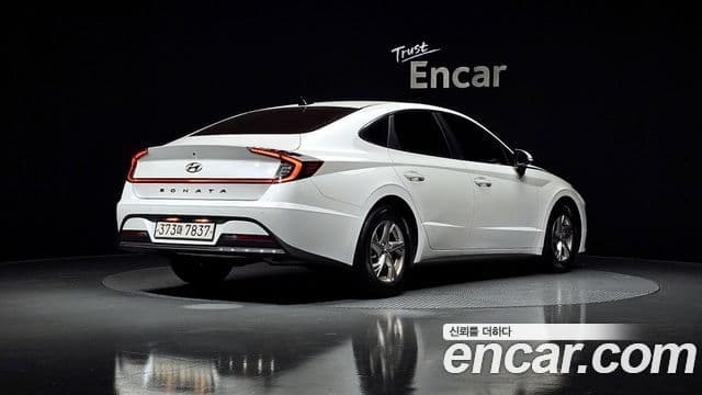 Hyundai Sonata (DN8) 2