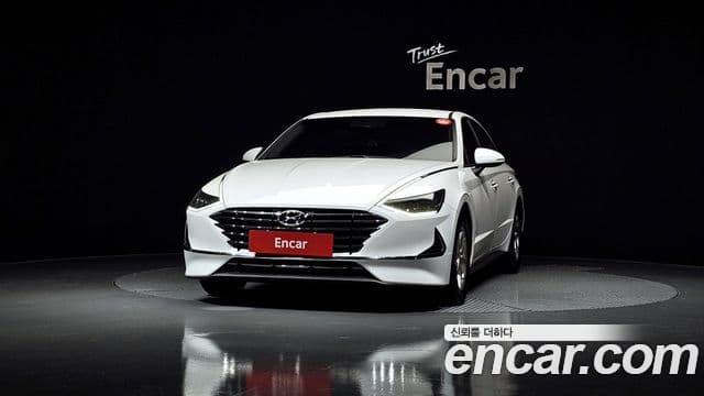 Hyundai Sonata (DN8) 3