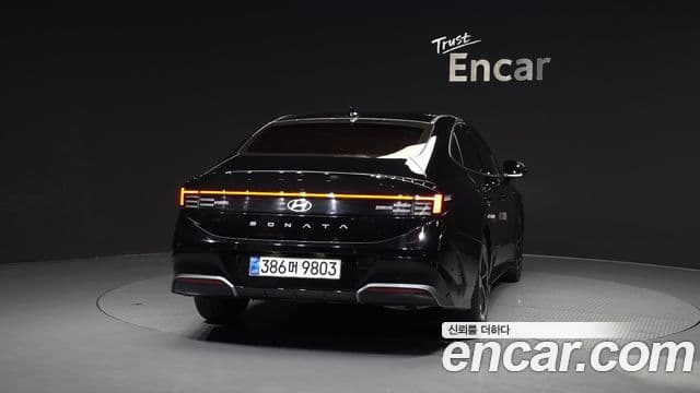 Hyundai Sonata The Edge Hybrid (DN8) 4