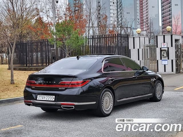 Genesis G90 3