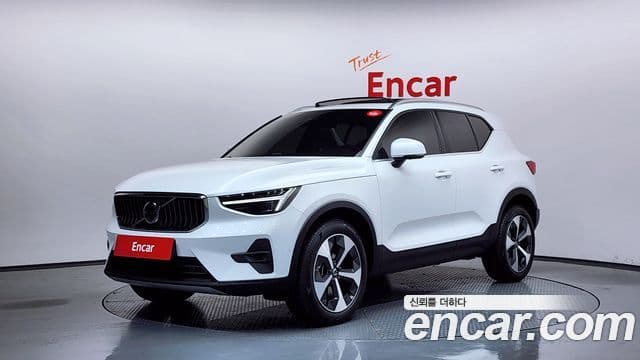 Volvo XC40 1
