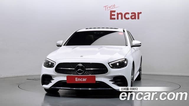 Mercedes-Benz E-Class W213 3