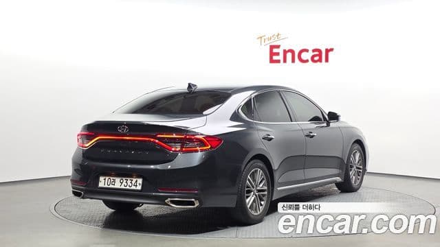 Hyundai Grandeur IG 2