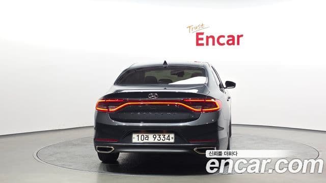 Hyundai Grandeur IG 4