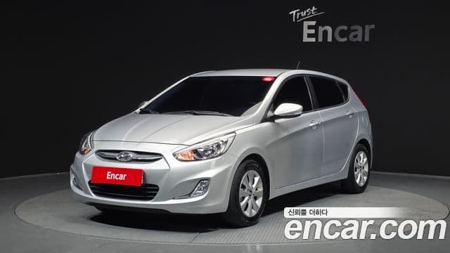 Hyundai Accent (New) 1