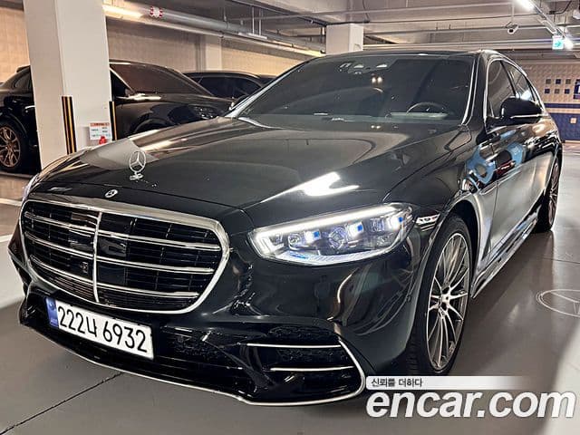 Mercedes-Benz S-Class W223 2