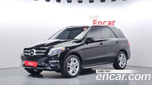Mercedes-Benz GLE-Class W166