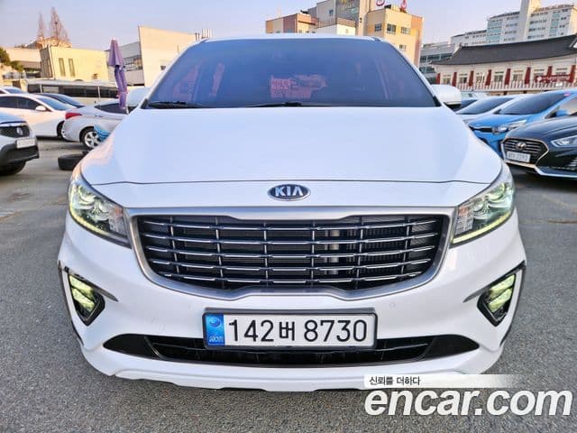 Kia The New Carnival 3