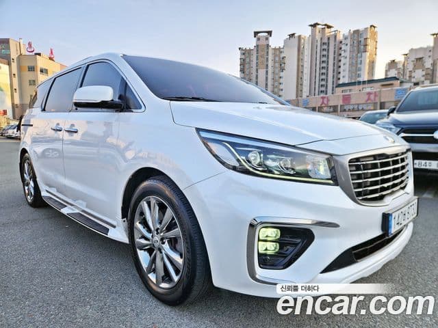 Kia The New Carnival 4