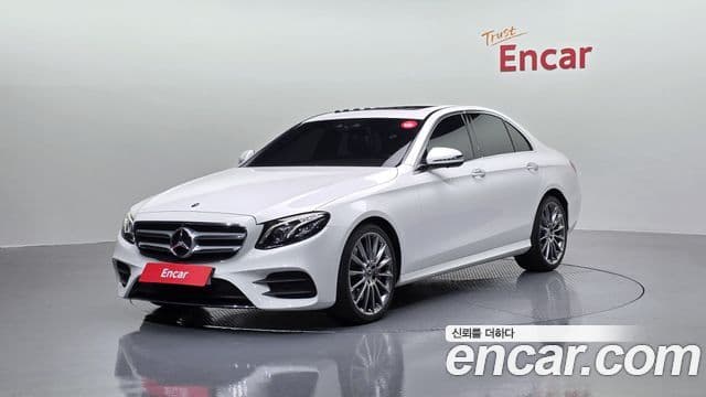 Mercedes-Benz E-Class W213 1