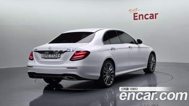 Mercedes-Benz E-Class W213 2