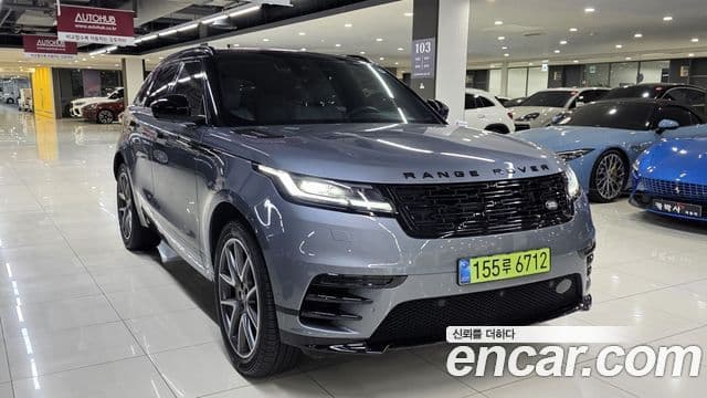 Land Rover Range Rover Velar 3