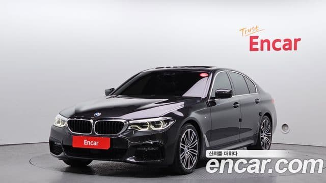 BMW 5 Series (G30)